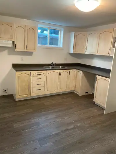 5 1/2  (3 chambres) sallle de lavage, View more