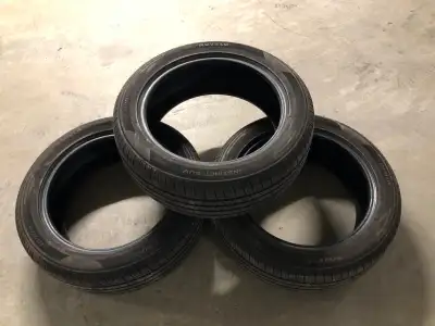 $400 225/55/19 - 3 pieces No repairs done All-season tires did about 2,000km Plenty of tread left (a...