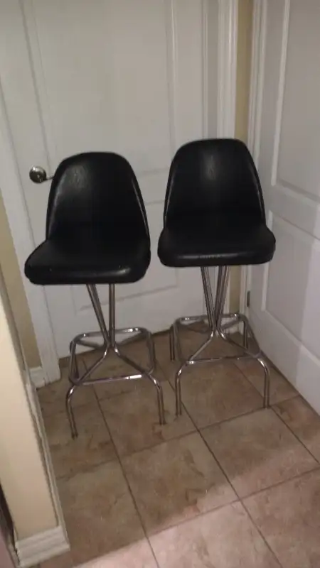 unique treasures house, lamp shades in Arts & Collectibles in Barrie - Image 3