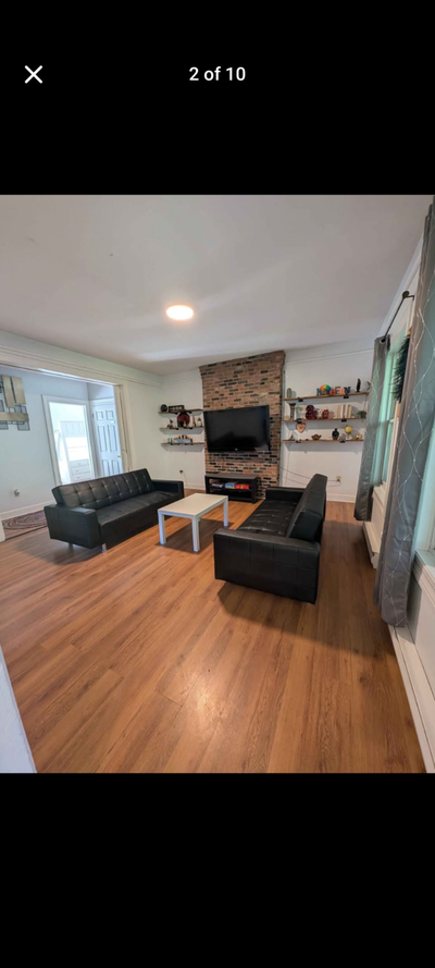 Conveniently located on Barrington Street, directly across from Superstore, this apartment offers: -...