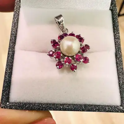 Vintage Platinum Pendant with 1.00CTW rubies and Pearl, View more