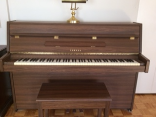 Piano Yamaha à vendre, View more