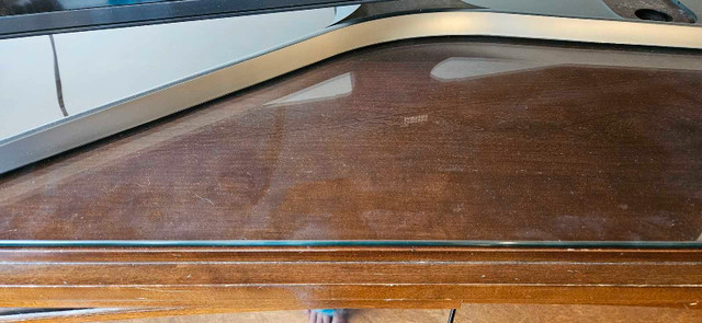  Commode à façade à tiroirs miroir avec 6 tiroirs. dans Meubles de télé et unités de divertissement  à Sherbrooke - Image 2