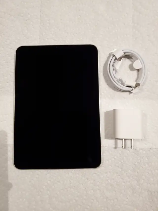 iPad mini 6 256GB or 64GB starlight - Never used! No Box in iPads & Tablets in City of Toronto - Image 3