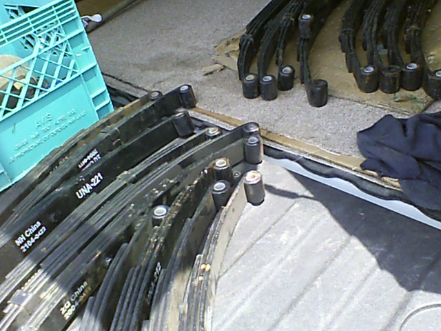 Leaf springs in Other in St. Catharines - Image 3