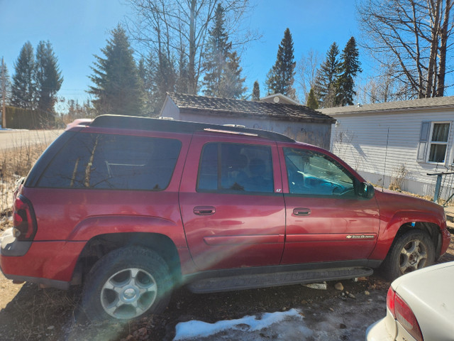 2004 Chevy Trailblazer (NOT RUNNING) in Cars & Trucks in Prince George - Image 2