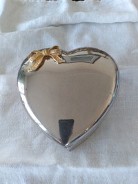 Heart shaped silver plated jewelry or trinket box