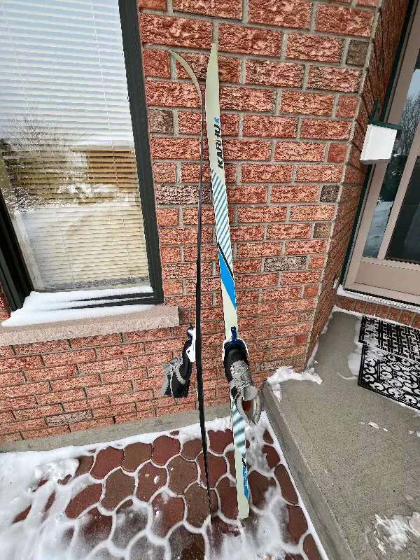 Karhu Cross Country Skis, Estrie Boots in Ski in Ottawa - Image 2