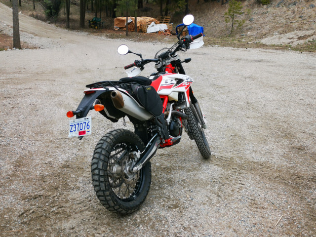 Beta Dual Sport 430 RRS 2018 in Dirt Bikes & Motocross in Delta/Surrey/Langley - Image 2