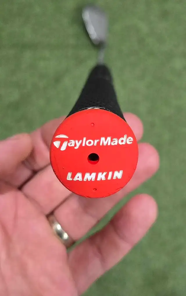 Taylormade 52 Wedge Tour Preferred in Golf in Kitchener / Waterloo - Image 9