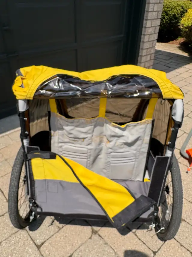 CoPilot Bike Trailer in Kids in Hamilton - Image 7