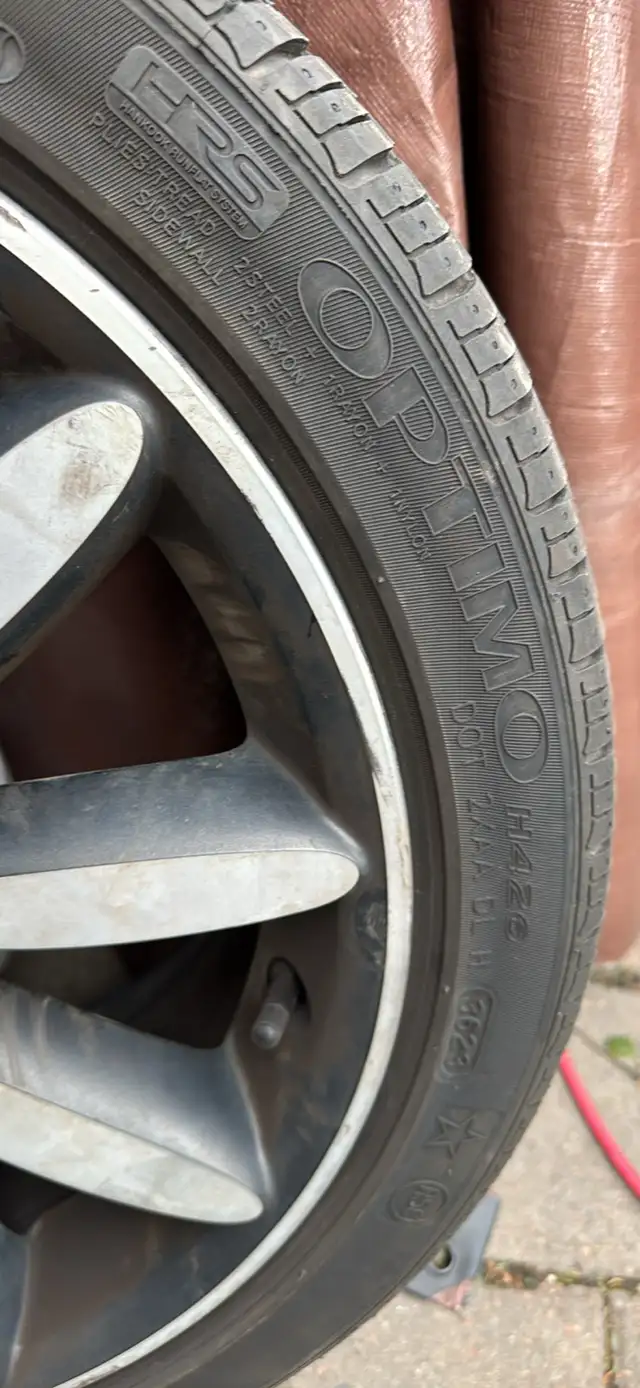 run flat tire with rims for a mini. in Tires & Rims in City of Halifax - Image 7