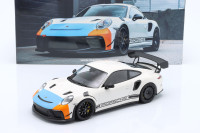 1/18 Minichamps Porsche 911 GT3 RS Manthey Racing ( 300 pieces)