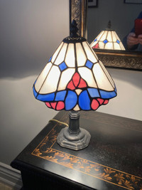 Tiffany Lamp - Stained Glass - Night Light