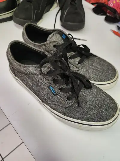 FREE DELIVERY!! Kids Van's Size 5y $25 Like new condition My son maybe wore then a handful of times...