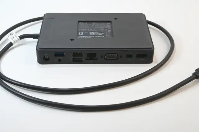 Dell Dock WD15 Model K17A USB-C Laptop Docking Station No PSU in Laptop Accessories in City of Toronto - Image 8