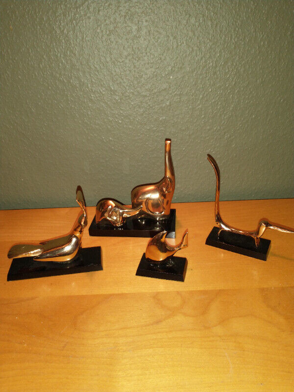 Set of 4 brass animals on black bases. in Arts & Collectibles in Oakville / Halton Region