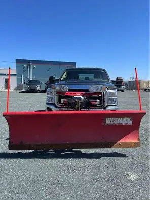 2016 f-250 with western plow 121000