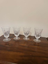 THE FOUR PINE WHEAL WINE GLASS FOR  SALE .