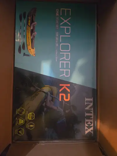 Explorer k2 kayak new in box Located in leduc $150