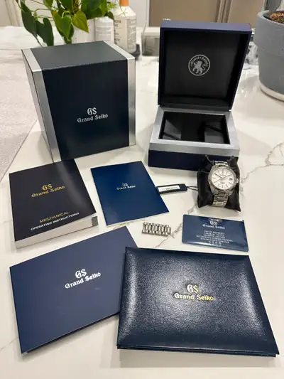 Grand Seiko SBGJ211 new AD (15% discount), View more