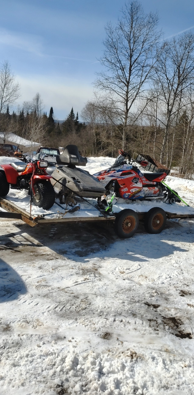 1991 Yamaha phaser parts in Snowmobiles Parts, Trailers & Accessories in Trenton - Image 2