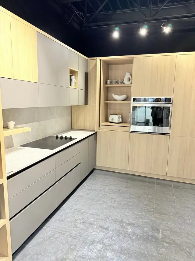 CNC Router 5x10 with Unloading  in Other in Calgary - Image 9