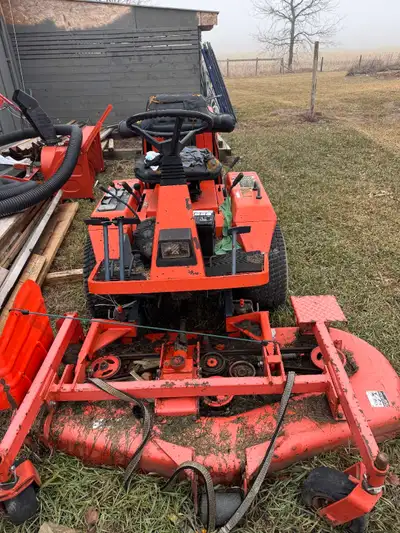 60" mower deck 4x4, 2 speed travel, 2 speed pto New rubber Snow blower attachment Needs battery char...