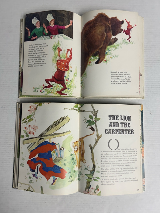 Vintage World's Greatest Fairy Tales Books - Danbury Press 1972 in Children & Young Adult in St. Albert - Image 4