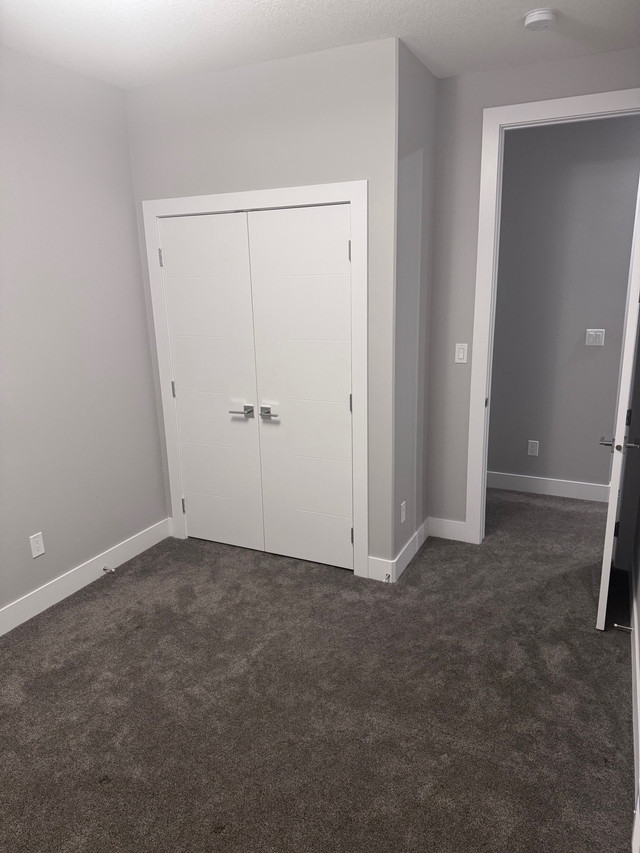 Room for rent  in Room Rentals & Roommates in Strathcona County - Image 3