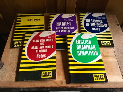 Vintage Coles Notes - Shakespeare, Huxley, English & Grammar, View more