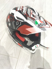 AGV AX-8 evo motocross helmet size L