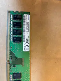 Computer memory (8 Gig PC4)