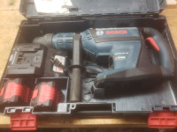 Bosch Cordless Rotary Hammer Drill with 2 batterys & charger
