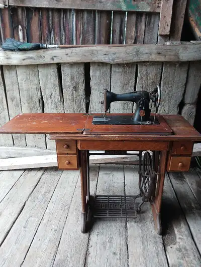 meubles antiques, View more