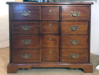 Dresser/Chest Solid Wood