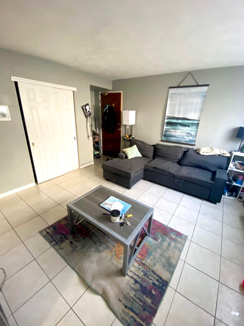 Charming 1 Bedroom Apartment for Rent Downtown Guelph, ON Long Term