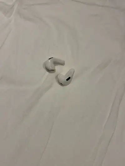air pods 4th Gen no case, View more