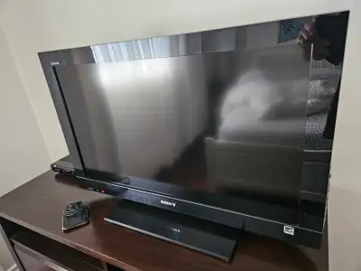 32 inch Sony TV, View more