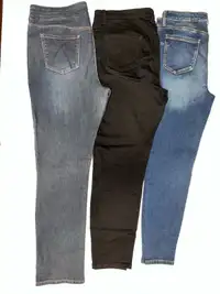 Lot de jeans taille 33