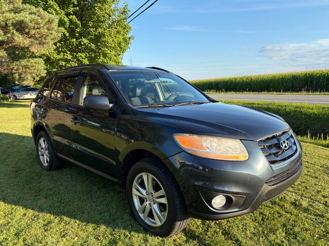 Hyundai Santa Fe GL Sport 2010 — photo 2