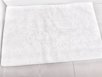 All cotton bath mat