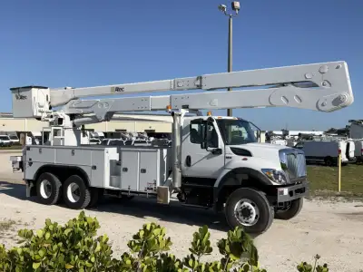 2019 International Altec A77T Bucket truck 2019 International 6x6 Cummins L9 Diesel Automatic 17,000...