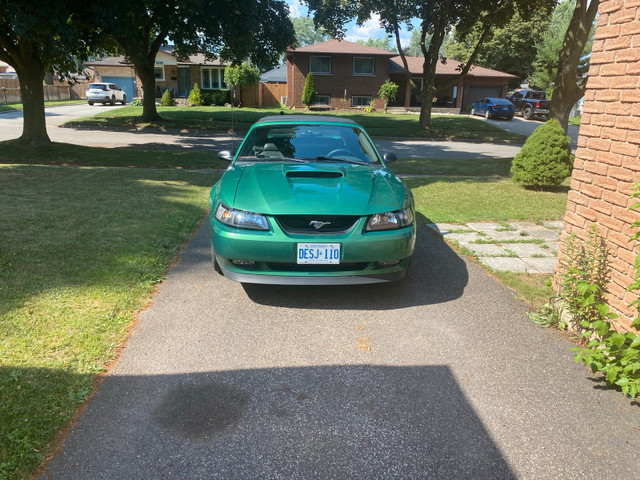 2001 Mustang GT Convertible in Cars & Trucks in St. Catharines - Image 4