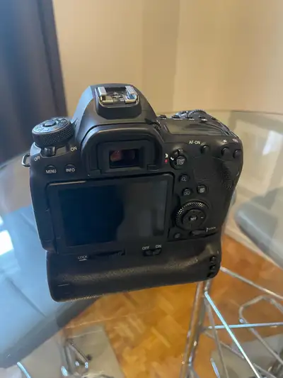 Selling my Canon 6D Mark II DSLR camera body. Camera is in excellent working condition and has been...