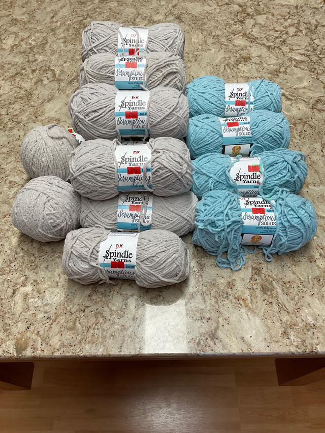 Spindle Yarn in Hobbies & Crafts in Kitchener / Waterloo