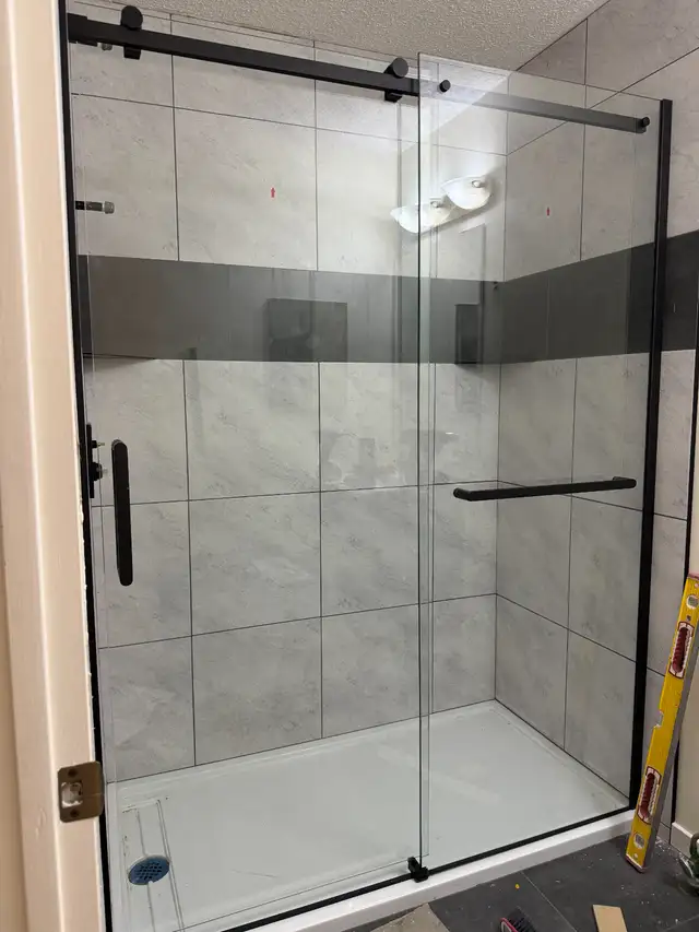 Bathroom renovations in Renovations, General Contracting & Handyman in Calgary - Image 13