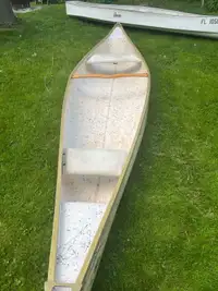 16 ft Canoe