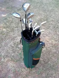 Ensemble de 12 bâtons de golf avec sac