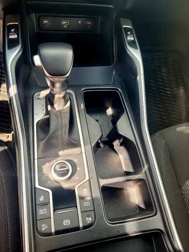 Kia Sorento 2023 EX Turbo  in Cars & Trucks in St. Albert - Image 8